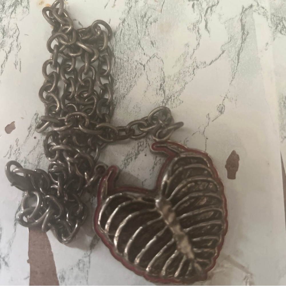 WWE AJ LEE NECKLACE! MEGA RARE!